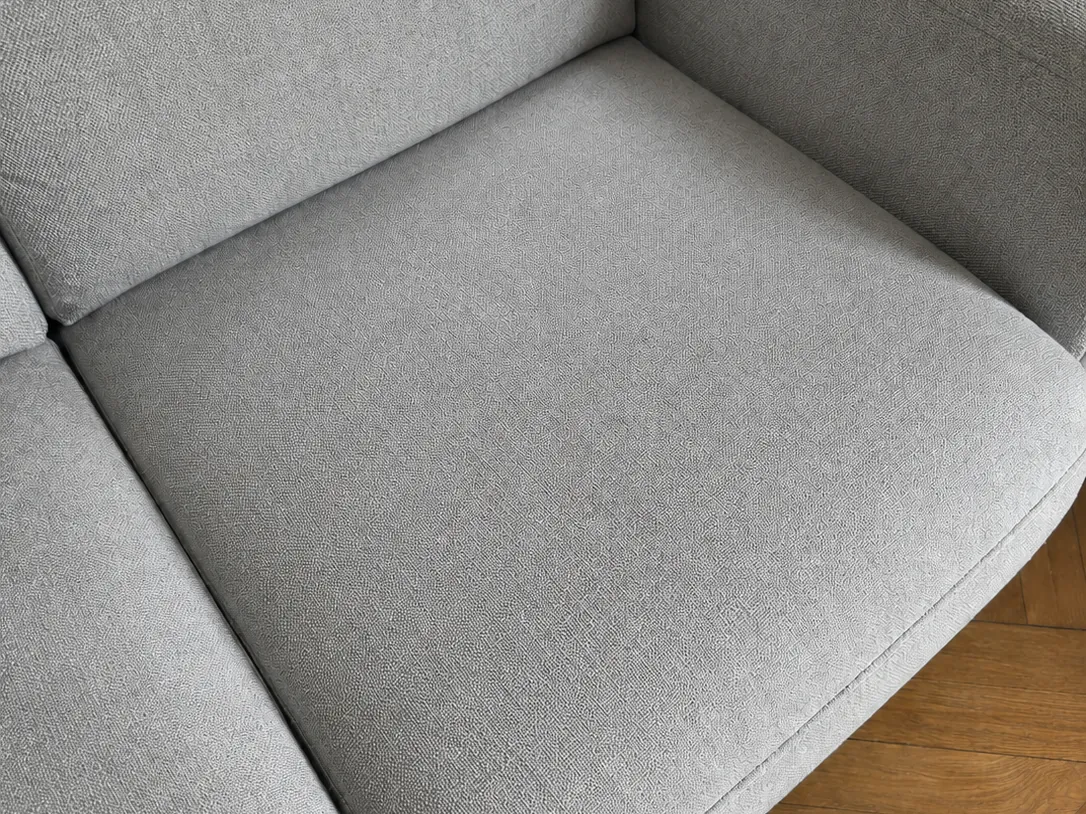 Après nettoyage : Canapé 3 places en tissu gris